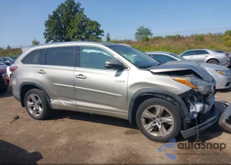 2015 Toyota Highlander z USA, uszkodzony, nr VIN 5TDDCRFH5FS008143
